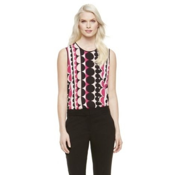 103 VINCE CAMUTO Retro Dot Hi-Lo Hem Top - Picture 3 of 8